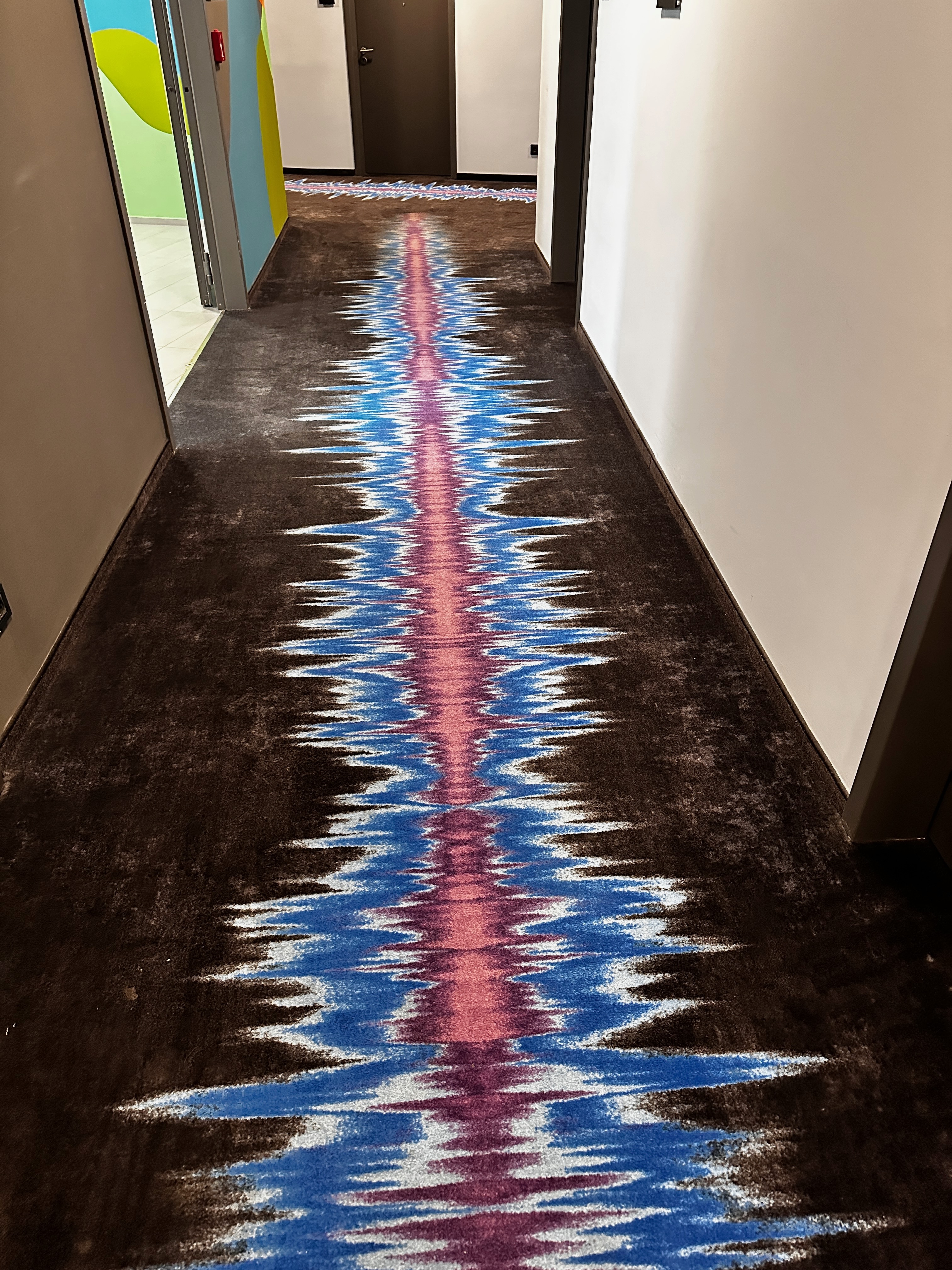Wave pattern on hotel carpet